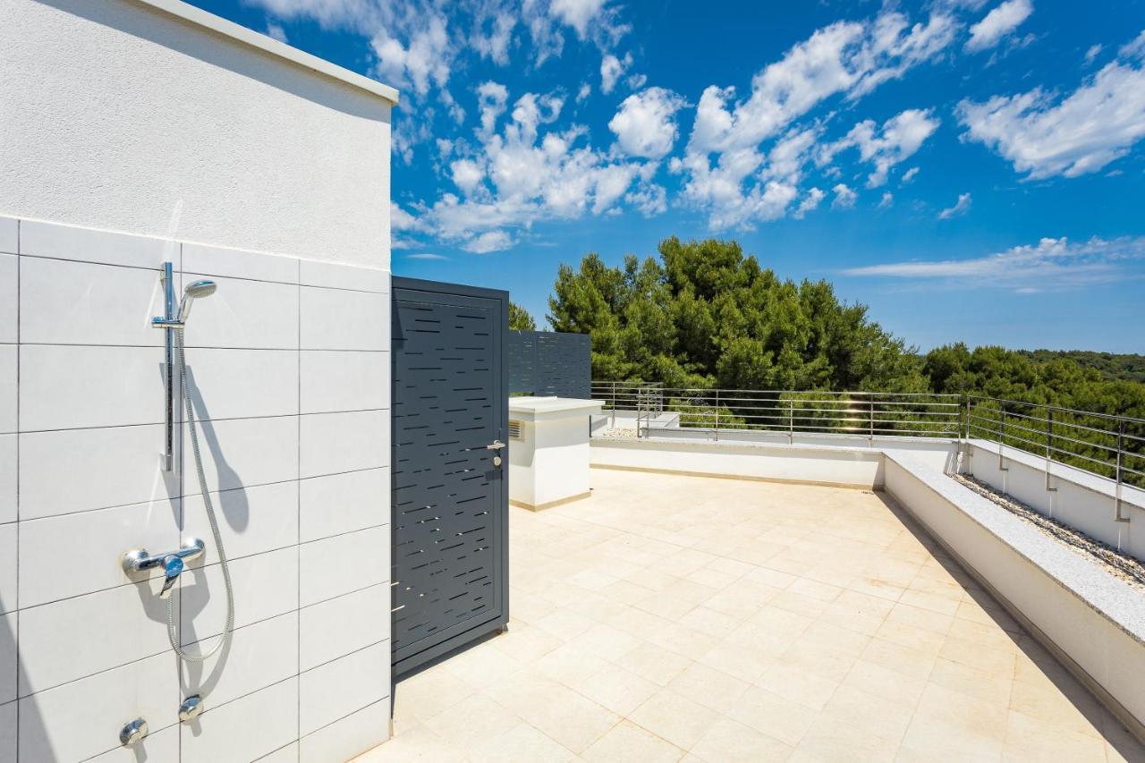 פרמנטורה Apartments At Villa Frida מראה חיצוני תמונה