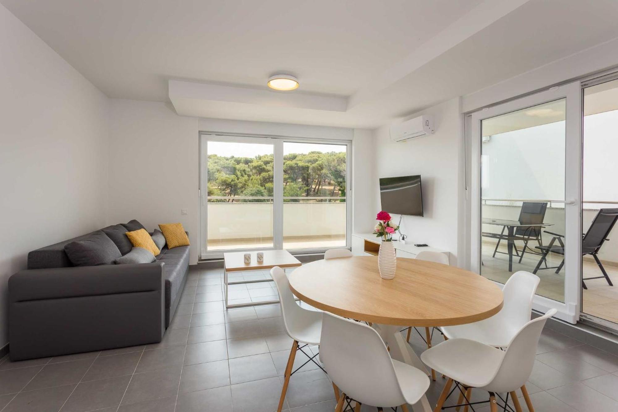 פרמנטורה Apartments At Villa Frida מראה חיצוני תמונה