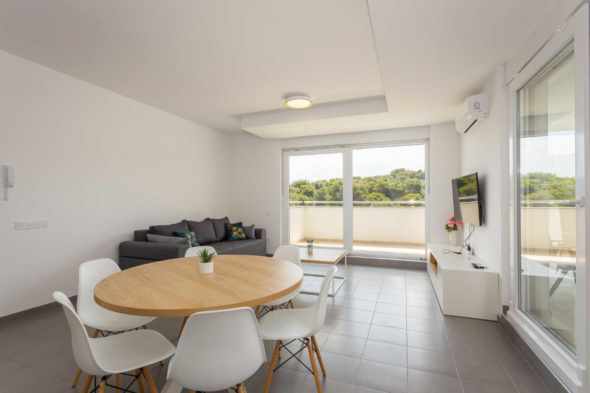 פרמנטורה Apartments At Villa Frida מראה חיצוני תמונה