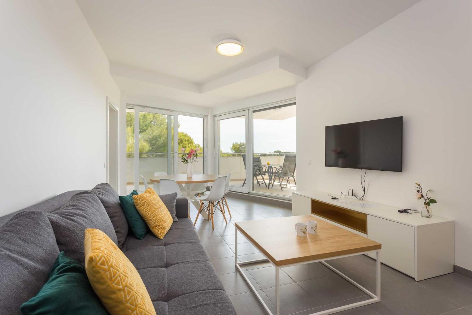 פרמנטורה Apartments At Villa Frida מראה חיצוני תמונה